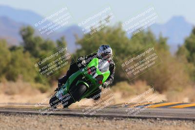 media/Nov-06-2022-SoCal Trackdays (Sun) [[208d2ccc26]]/Turn 7 Set 2 (1050am)/